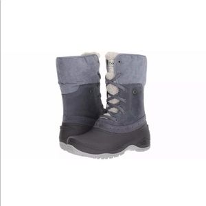 New north face boots size 9.5